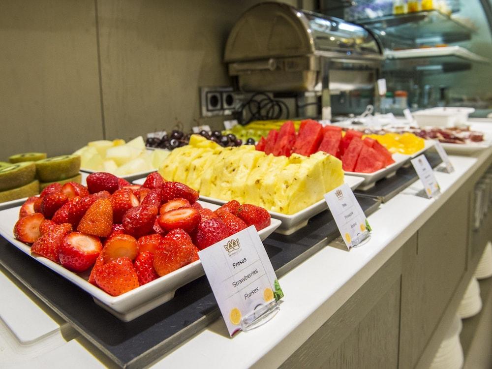 Hotel Fruela Овиедо Екстериор снимка