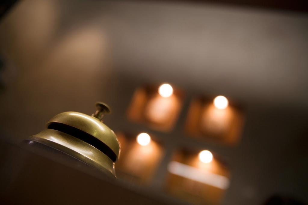 Hotel Fruela Овиедо Екстериор снимка
