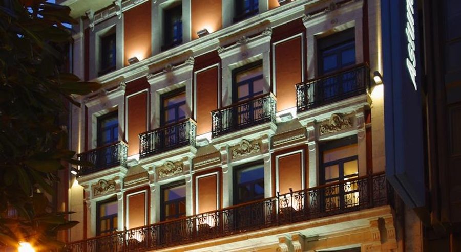 Hotel Fruela Овиедо Екстериор снимка