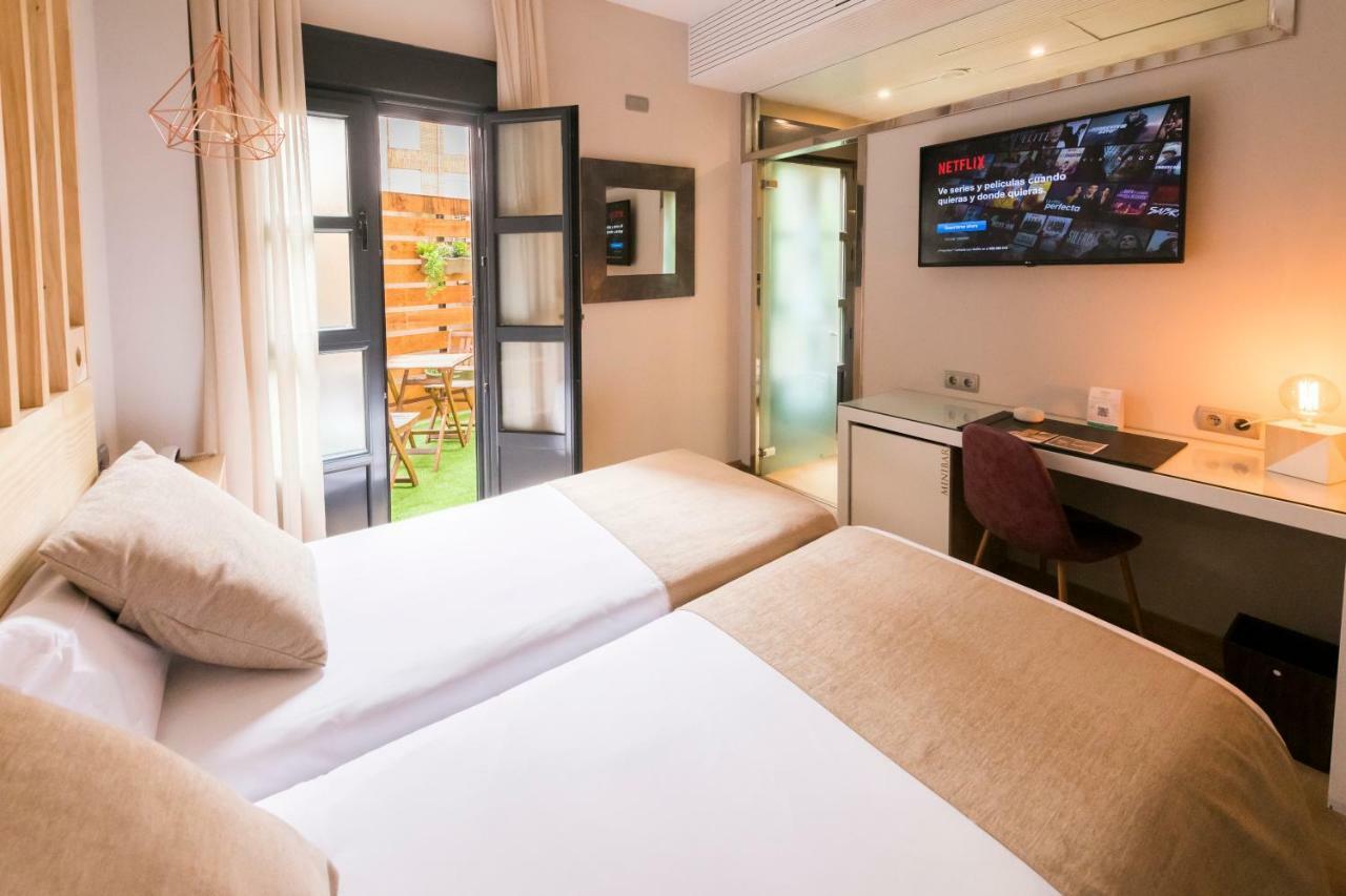 Hotel Fruela Овиедо Екстериор снимка