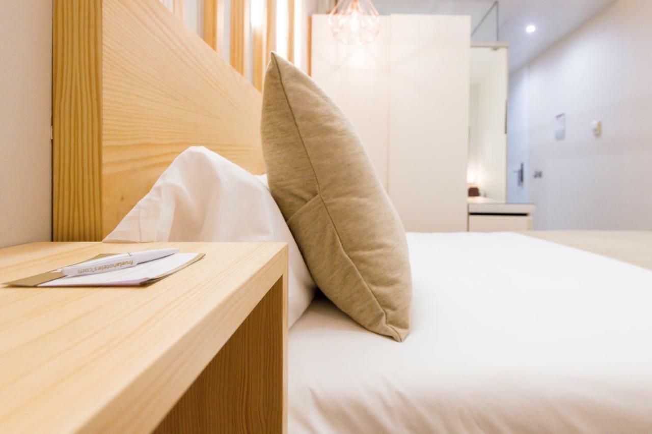 Hotel Fruela Овиедо Екстериор снимка